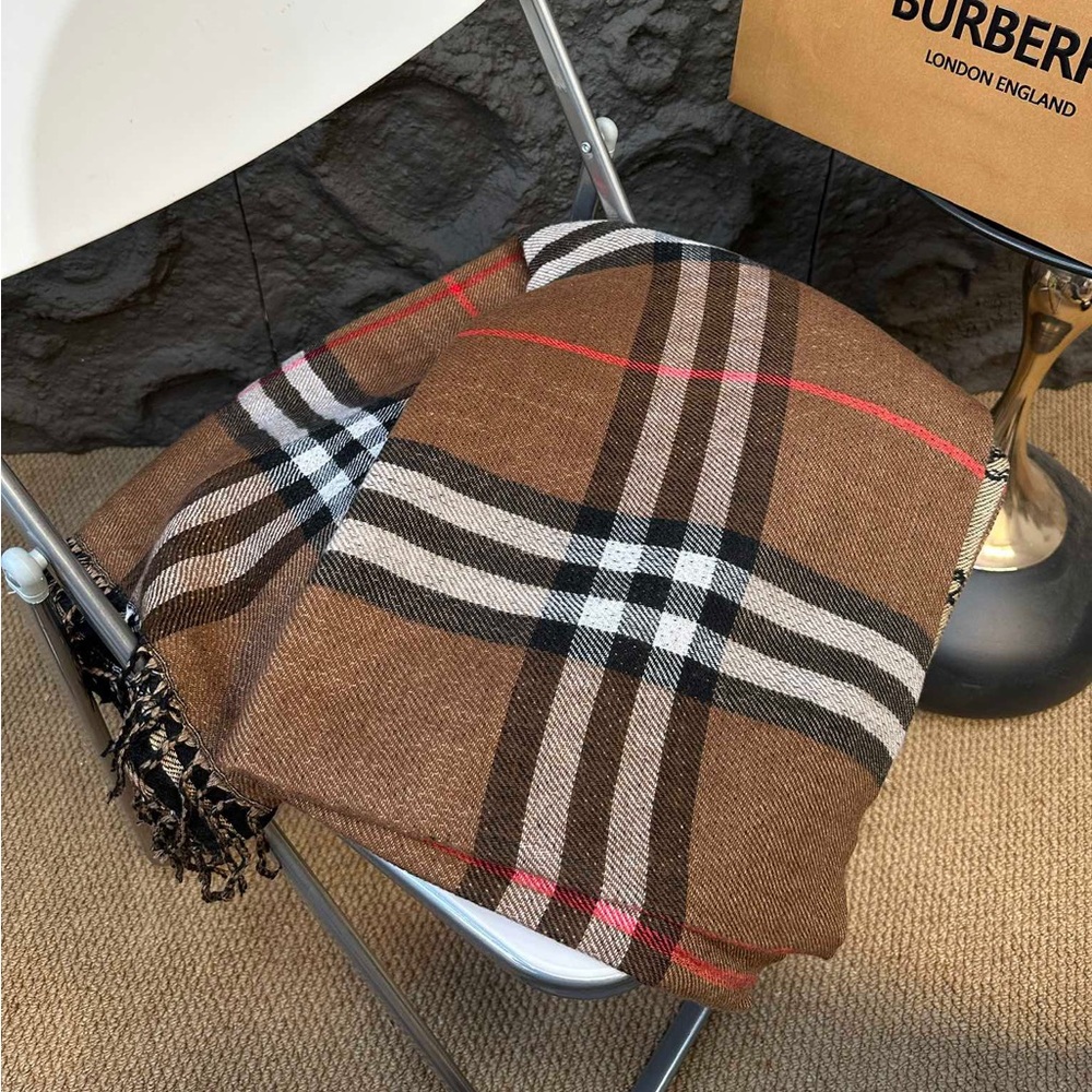 Burberry Kage mesh scarf